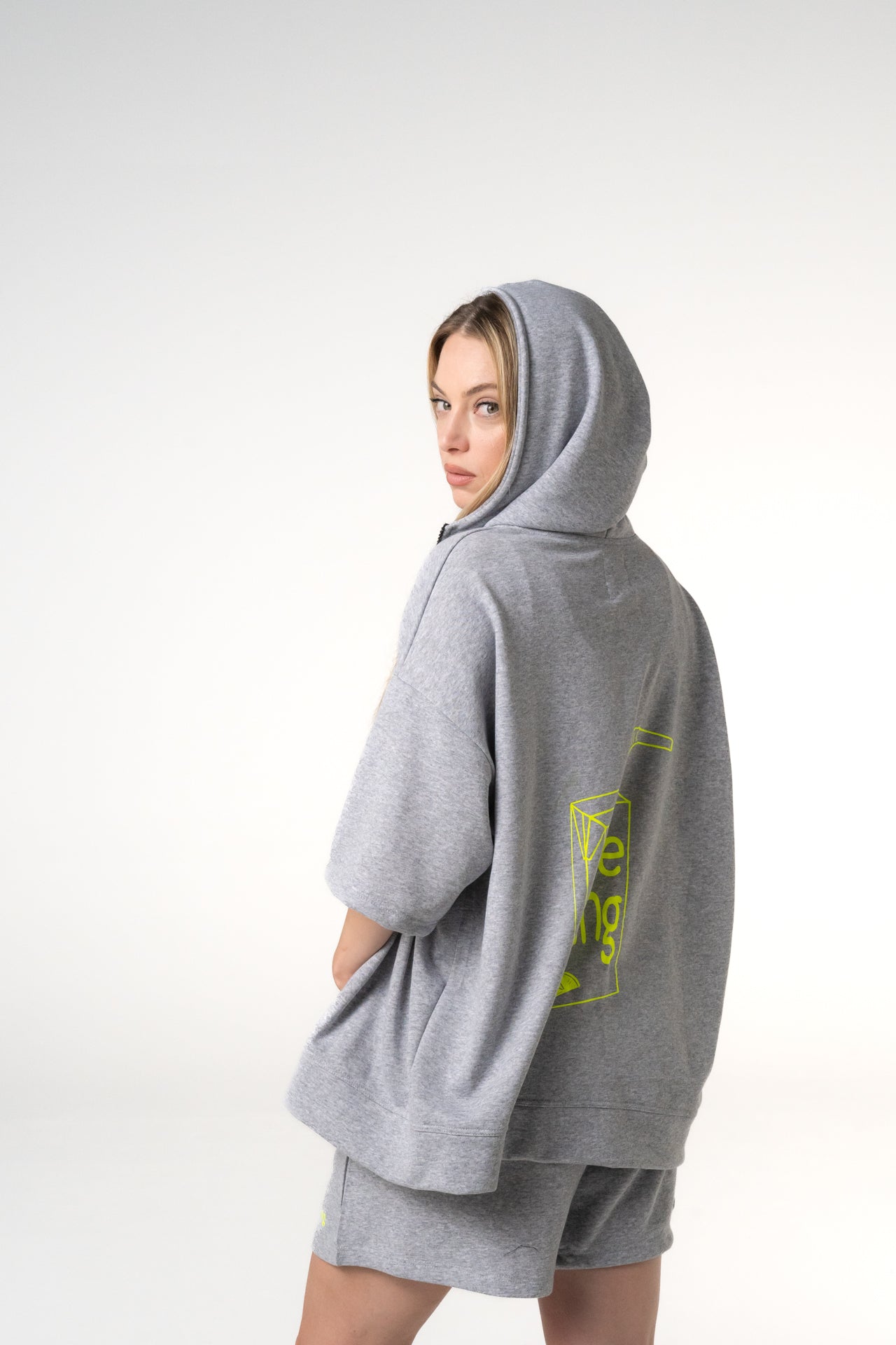 Zeus Women Grey