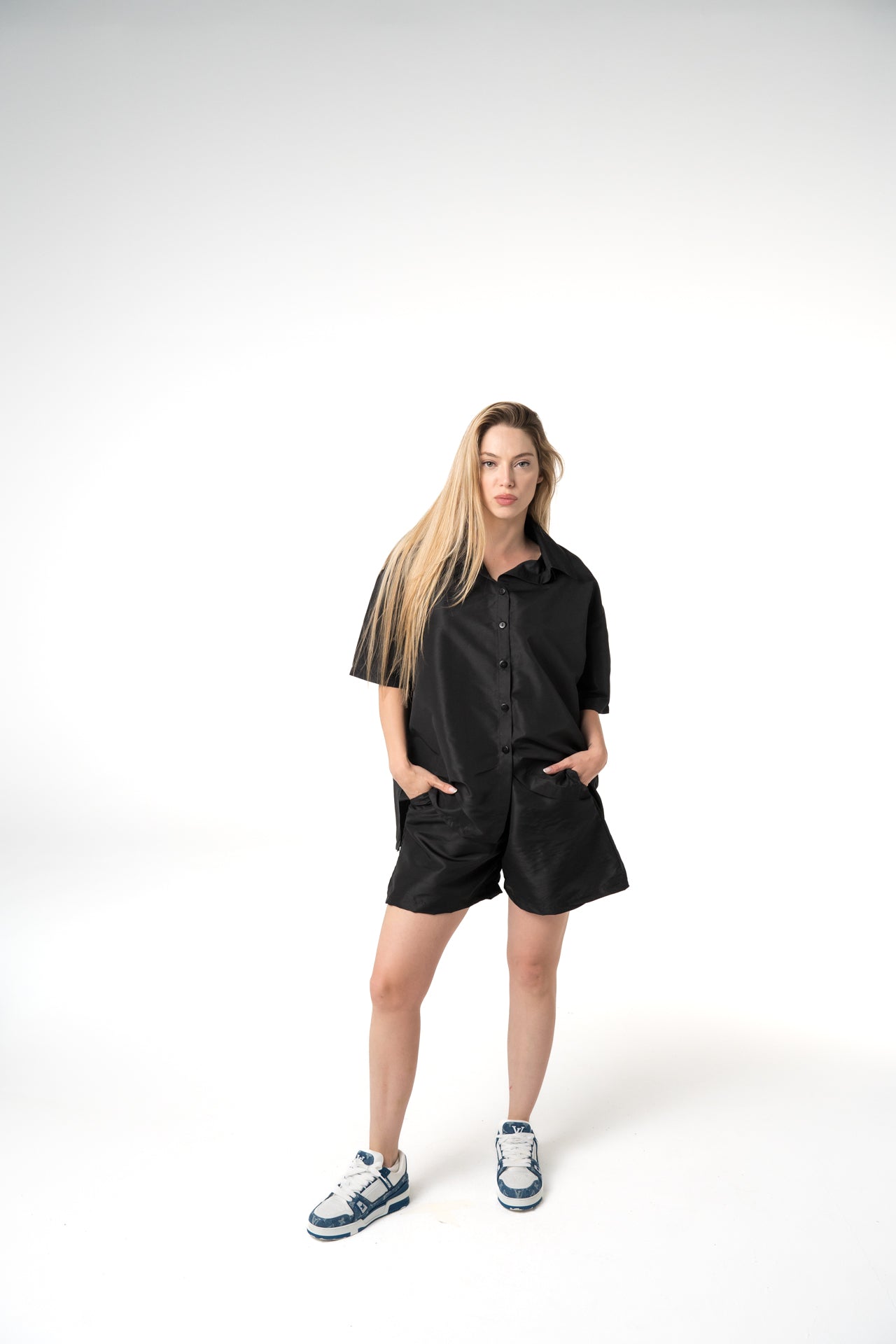 Azure Women Black