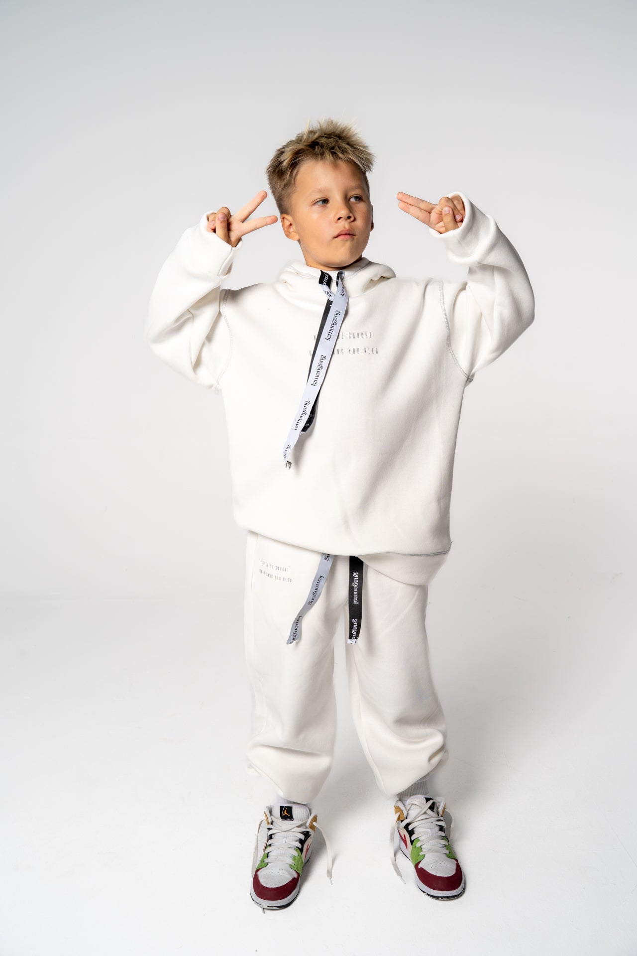 ETERNAL WHITE KIDS