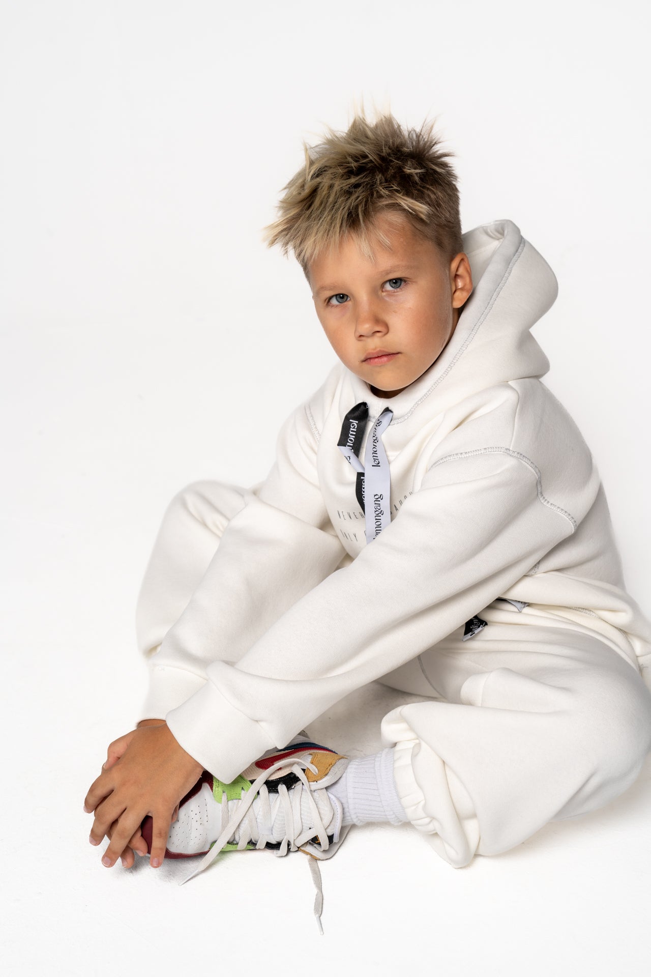 ETERNAL WHITE KIDS