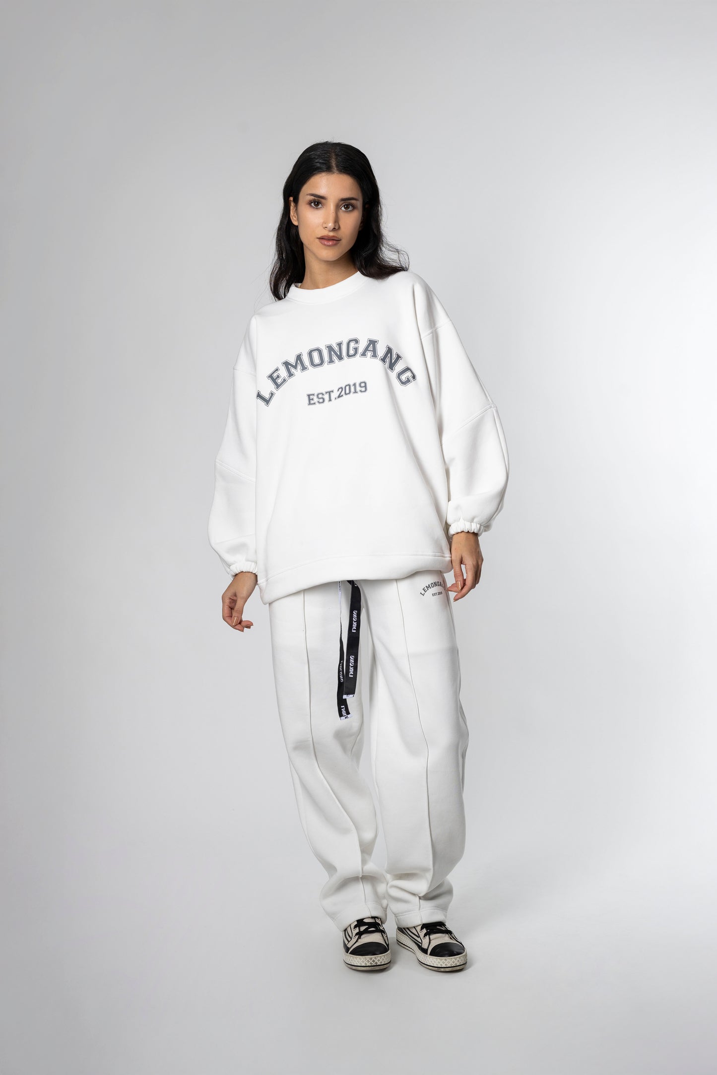 ZION OFF WHITE WOMAN