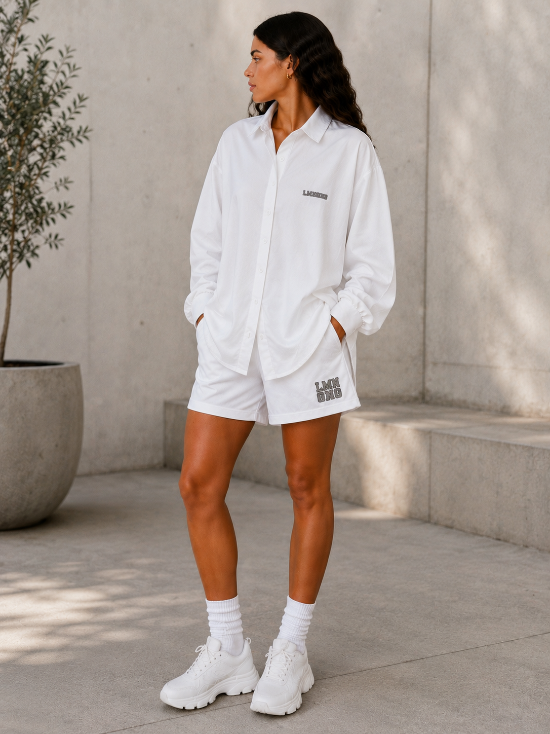 Nevia Women White